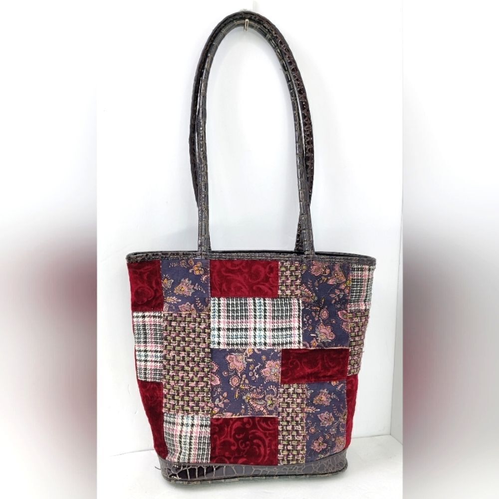 Bueno patchwork Shoulder Tote Bag Velvet Back, Reptile Texture Trim